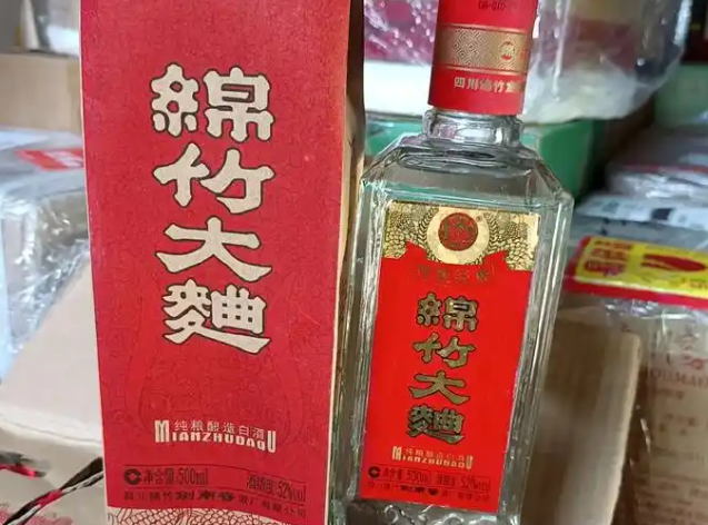 八大名酒中50元左右的7款嫡系纯粮好酒，老酒友成箱囤，你喝过吗