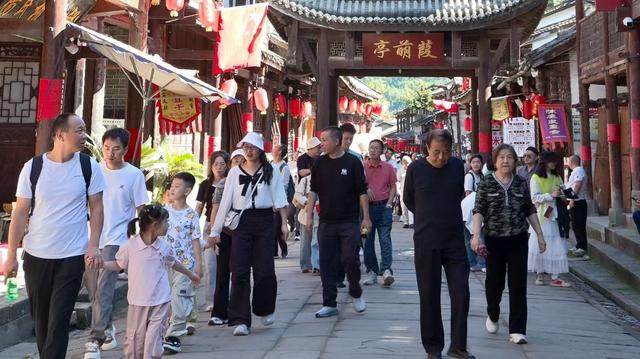 看国风快闪、住特色民宿，双节推荐打卡广元昭化