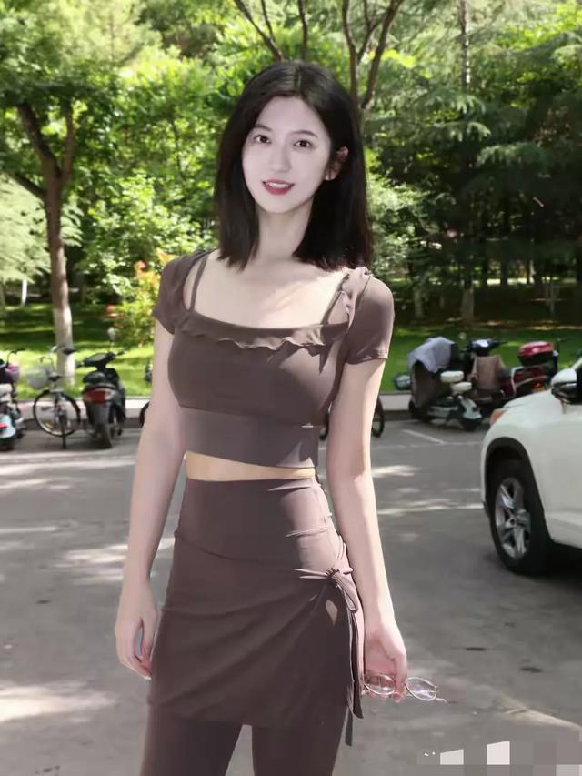 兰州交大校花生图惊艳全网！网友惊叹：好似仙女下凡间！