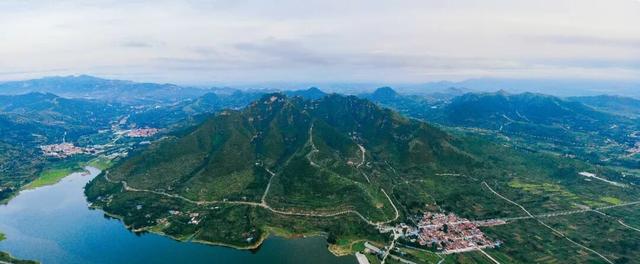 待济南天朗气清，来一场自驾山、村、溪、湖之旅散散心吧！