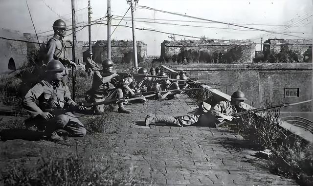 “大佐”要回来了？日本居然要恢复二战军衔制，这是想翻天？