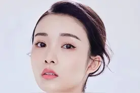 这六位顶流车模，无论颜值还是身材，都难分高下图片