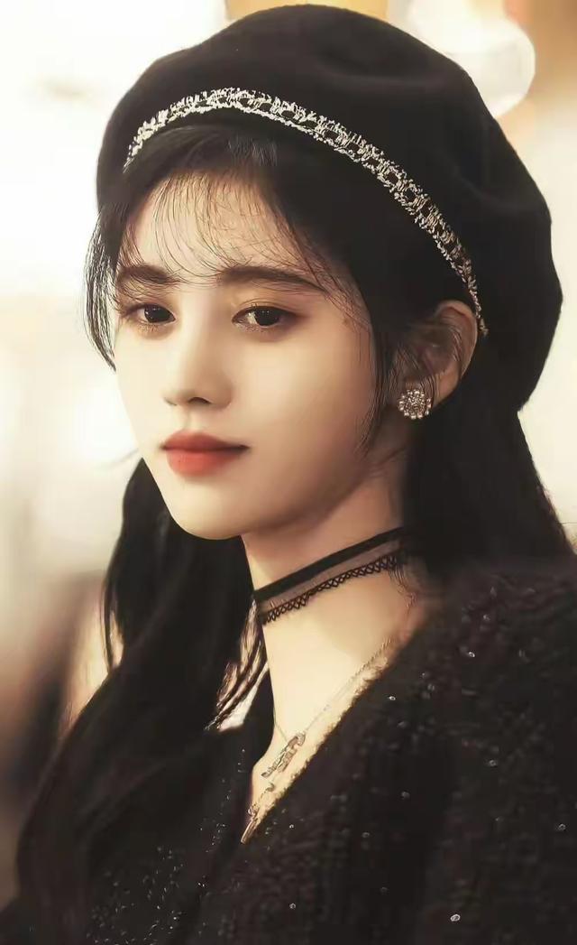 陪玩陪睡只是冰山一角，合同纠纷，陪客旅行	，舔手指，个个都荒唐