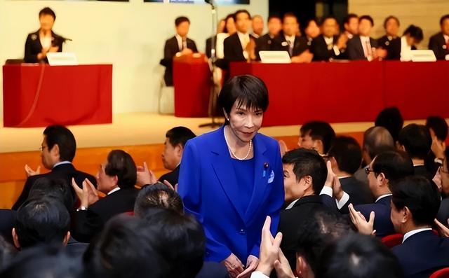 6国配合日本共同反华	，中方停签合同掐住七寸，高市：无法容许