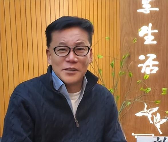 演都不演了？李国庆给李亚鹏捐款不到24小时，恶心的一幕出现了