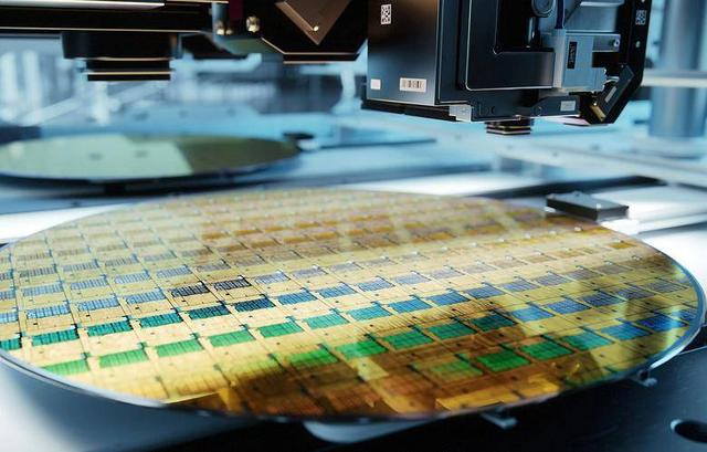 后悔已经晚了？2大芯片巨头“弃中投美	”	，中国不会再原谅