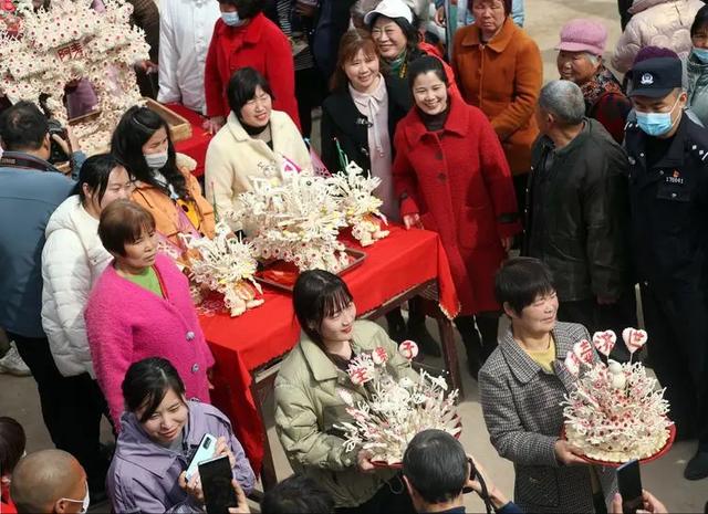 王小民：阿寿，这村、这志、这人