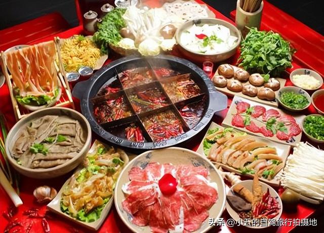 重庆鹅岭隐藏玩法曝光：从早到晚的山城魔幻之旅