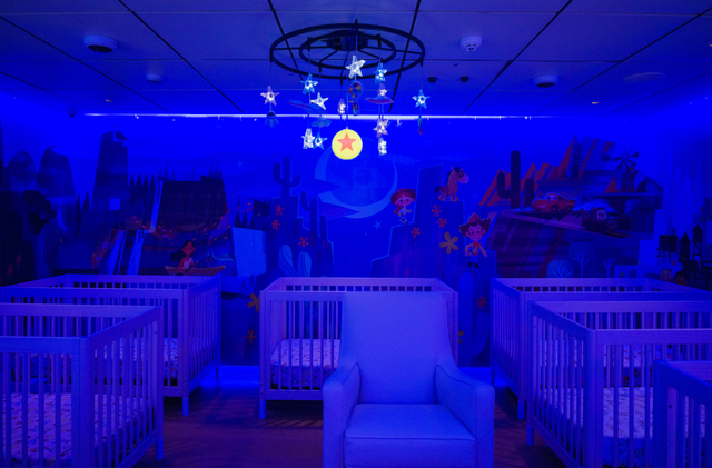 首发！等了一年多终于启航，我坐上了全世界“最快乐”的船