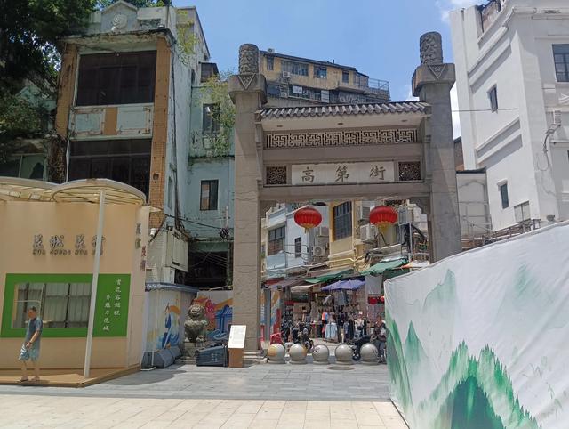 留意观察，外国人在广州活的比国人自在