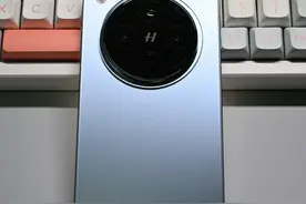 老苹果手机用户转到安卓oppo Findx8 使用1天点评图片