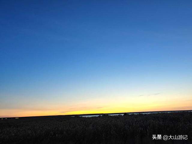 2025国庆西北自驾游（4）：居延海观日出和策克口岸探秘