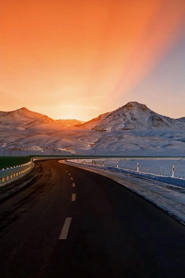 千万别在冬天去新疆!因为去了就回不来了……