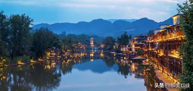 近悦远来·营城兴业丨夹关镇：“日茶夜酒”飘香，万亩茶园“长出”新业态