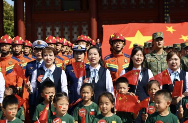 盛唐气象“活”起来 “国潮”庆典引领文旅新体验