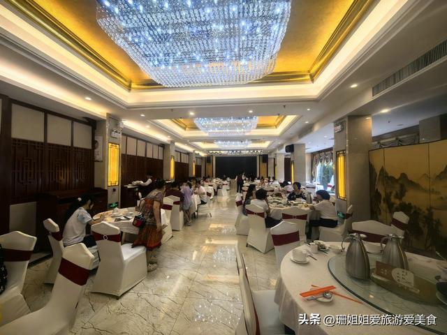 游客从广州坐城轨赴惠州，书本与网络外的真实触感，原来是这样的