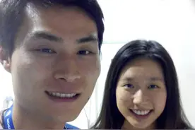 前香港击剑队教练解读江旻憓夺金诀窍，称重庆击剑大有可为图片