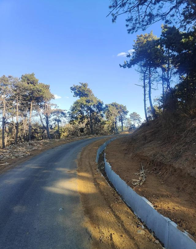 冬天骑行锻炼有助于身体健康，晚上睡觉更舒服，加入骑行大军之中