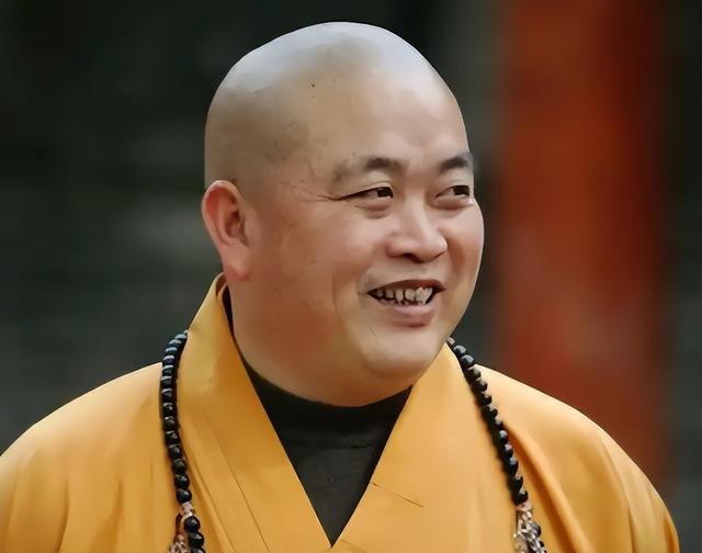 李湘不再隐忍！坦白和释永信的真实关系，亲吻照终于真相大白