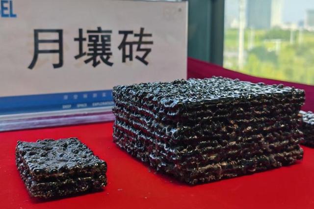 神二十带回月壤砖，后面的如何下行？嫦娥八号将是月球建房先锋队