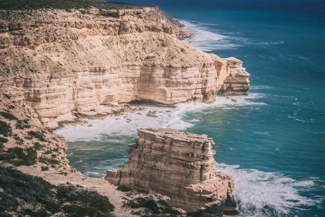 素颜版巴黎走红，推荐一处不“照骗”的目的地！