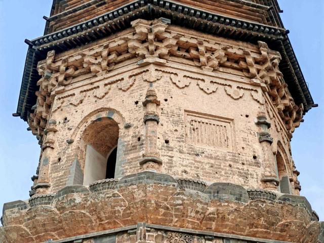 涞水西岗塔——密檐式+楼阁式的特例