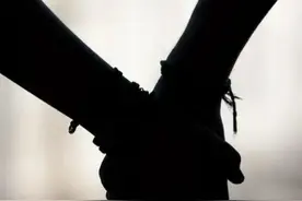 四川农村小伙迎娶65年新娘：一段跨越年龄与世俗的爱情故事图片