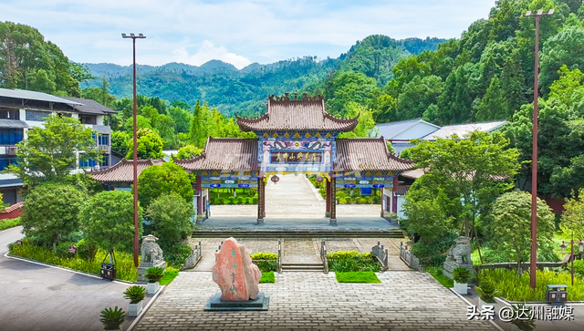 当“工业硬核”遇见“山水柔情” 达州东部经开区解锁文旅融合新姿势！
