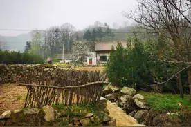 这大概是蓝田最隐秘的山村，通向外界后，这里成了世外桃源图片