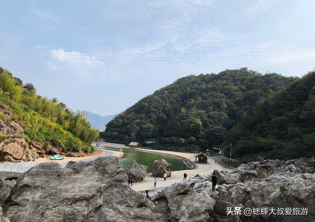 12月6日~1月4日，杭州“小三亚景点”，秋冬稻草人艺术节趣味开玩
