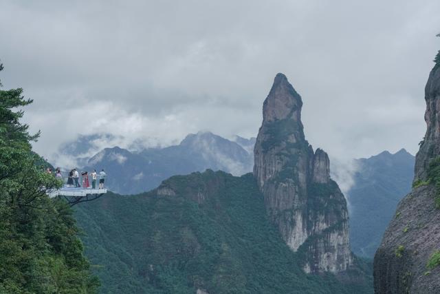 台州秋日｜穿越古城与仙境山水，采摘秋日蜜橘之旅