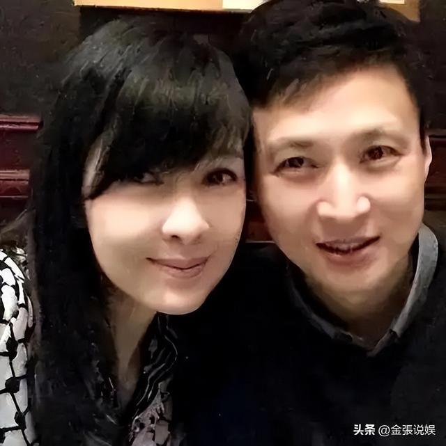 被戴8次绿帽子，3次被捉奸在床，这就是我们"玉女"守卫的爱情？