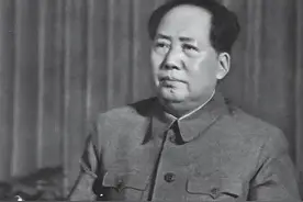 1949年六大军区领导开会，毛主席敲山震虎：谁不讲规矩就拿他开刀图片