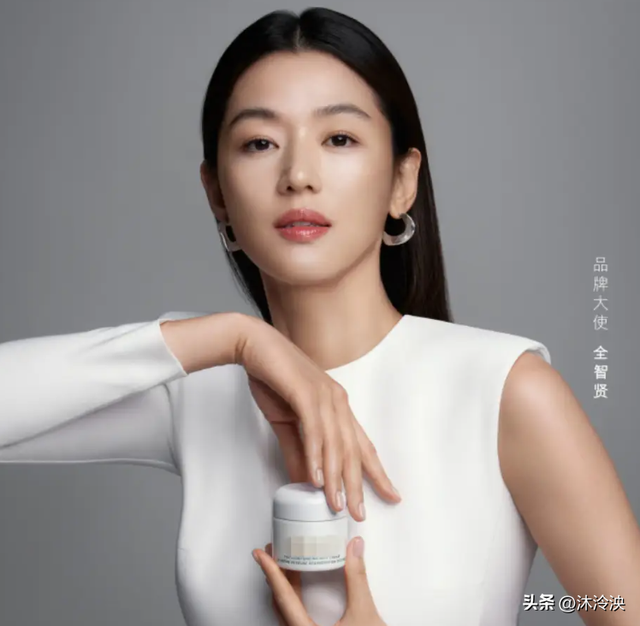 辱华风波再发酵，全智贤拒绝道歉后，没想到炸出一群“妖魔鬼怪”