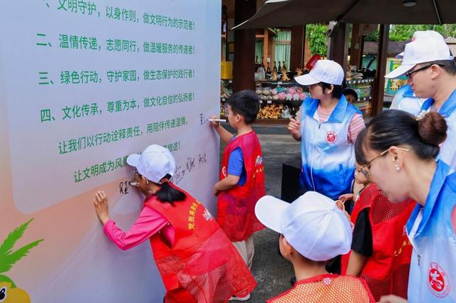 国庆游玩更舒心！海南多个景区新增暖心服务站
