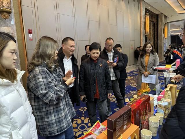 雄奇山水 新韵重庆 垫江文旅亮相新疆乌鲁木齐