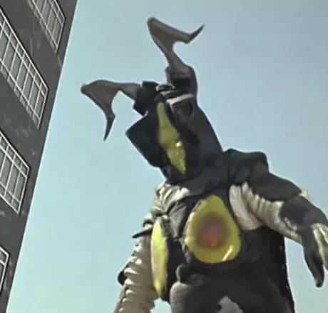 初代奥特曼佐菲和新奥特曼利匹亚佐菲