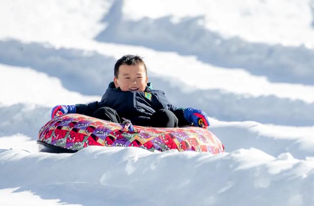 冬日亲子游，首选龙头山！打卡冰雪童话，承包全家欢乐时光~