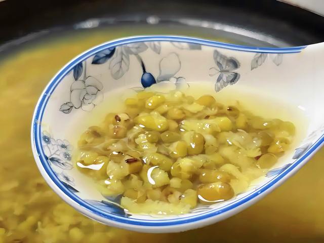 煮绿豆汤，最忌先炒再煮和冷冻后下锅煮，教你正确做法，真实用！