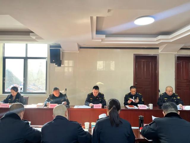 庐山市（局）文化旅游综合执法局召开党组理论学习中心组（扩大）2025年第四次集体学习会议