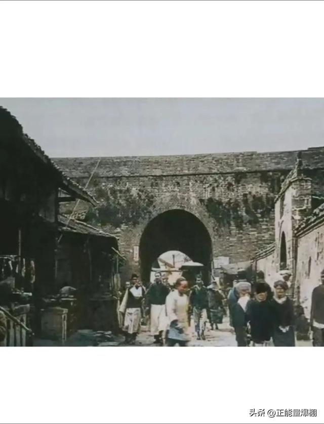 老聊城人的“天桥”——东门口