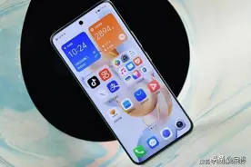 荣耀“不讲武德”，2亿相机+护眼曲屏+5000mAh，旗舰价亲民！图片