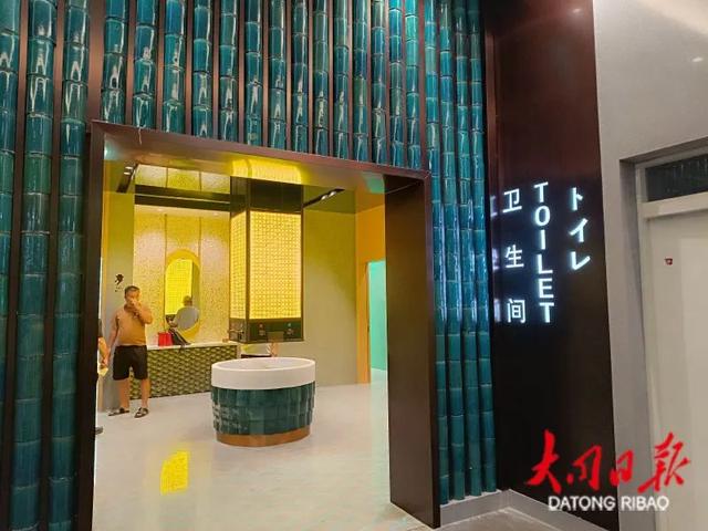 设计很贴心！大同古城清真寺停车场新建公共卫生间投入使用