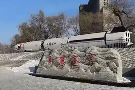 国防七子之一的哈工大有多牛？校园内发射环月卫星只是开胃菜！图片