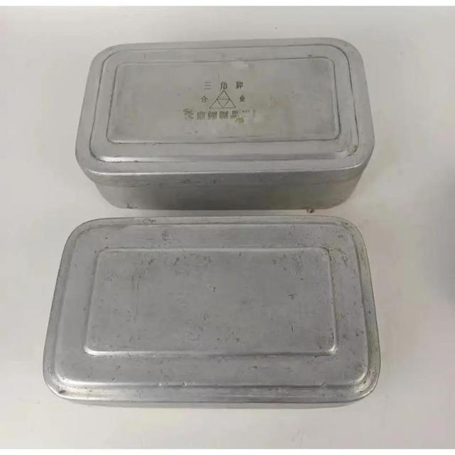 以前工人都用铝饭盒，为啥几十年间，这铝饭盒消失得无影无踪了？