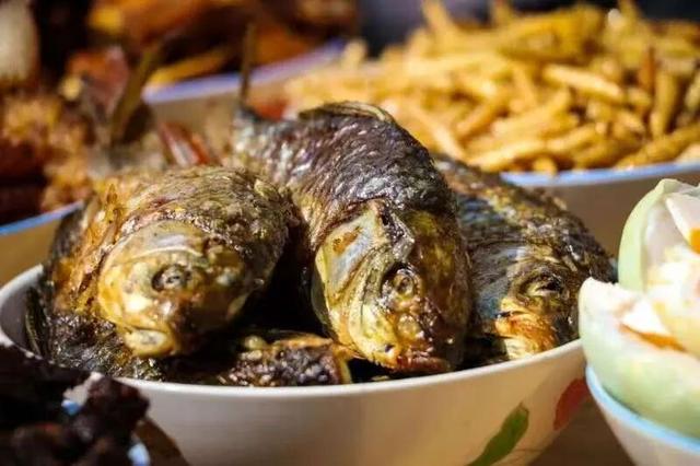 这个元旦，来元阳观赏梯田光影，参加百米长街宴吧