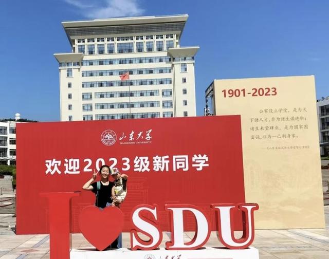 山东大学大一学生张敬雯去世，20岁长得漂亮，生前5个月没吃没喝