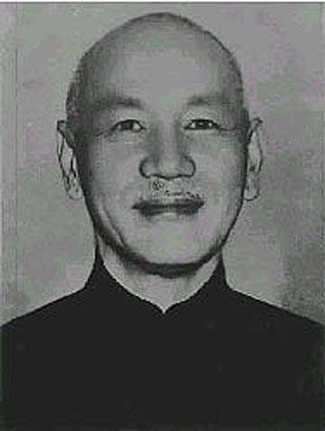 蒋介石败逃台湾之前，台湾由谁在掌管，为啥会心甘情愿拱手奉上？