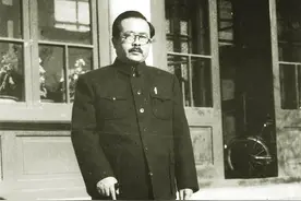 任弼时的家风：一怕工作少，二怕麻烦人，三怕花钱多图片