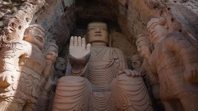 甘肃秋冬季精品线路 | 河西走廊文化深度体验之旅，带您领略戈壁沙漠中的文化盛宴